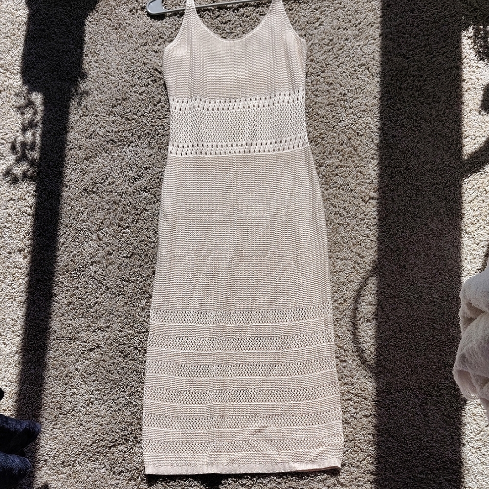 Elegant Beige Sleeveless Dress